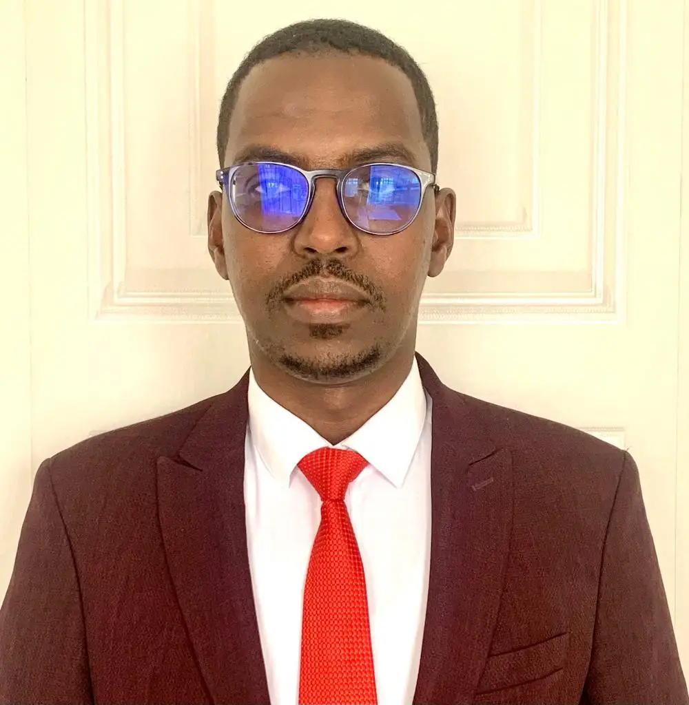 Dr. Mohamed Hillow – Psychiatrist in Nairobi